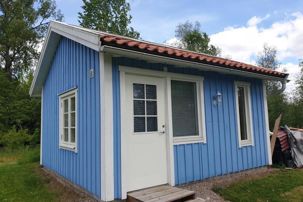Gaeststuga I Vacker Natur, Bastu, Bubbelpool Sommartid Och Gratis Parkering Naera Ulricehamn Och Lassalyckan, Guesthouse With Nice View With Sauna And Free Parking Close To Dalsjoefors And Fishing บูโรส ภายนอก รูปภาพ